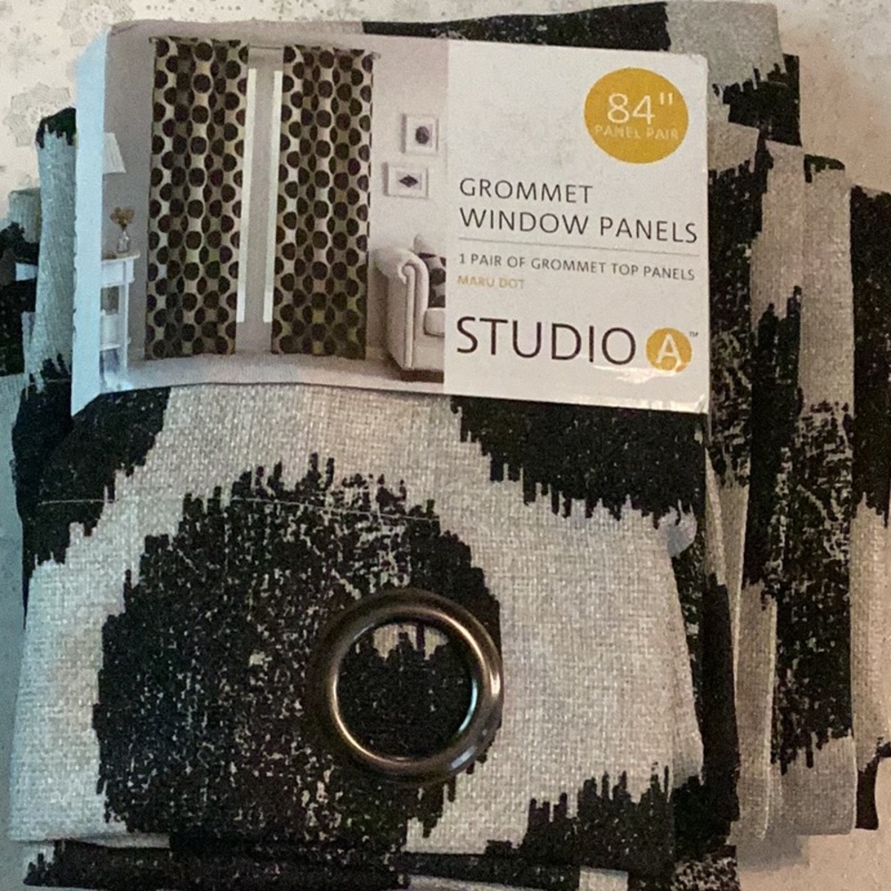 NWT Studio A window panels